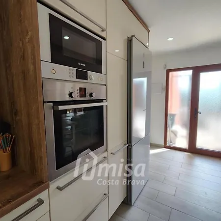 Palmitos בית נופש קלנג'ה